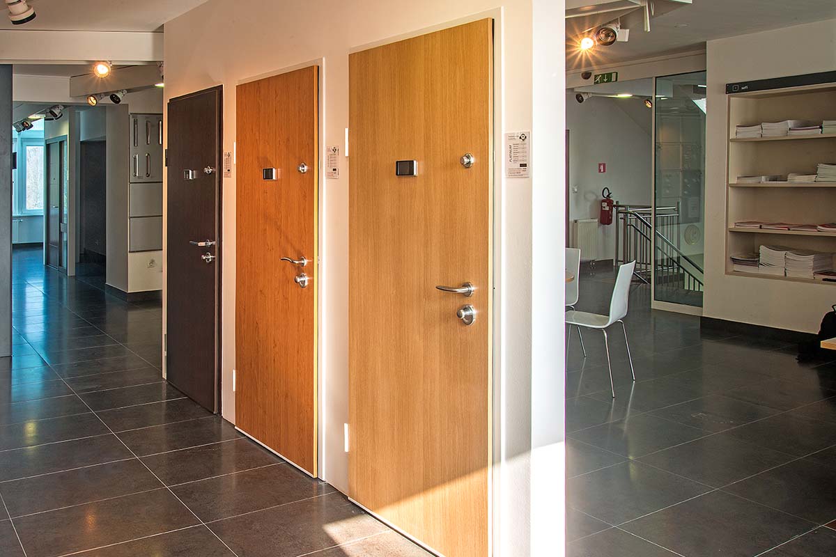 Salon protivlomnih vrat